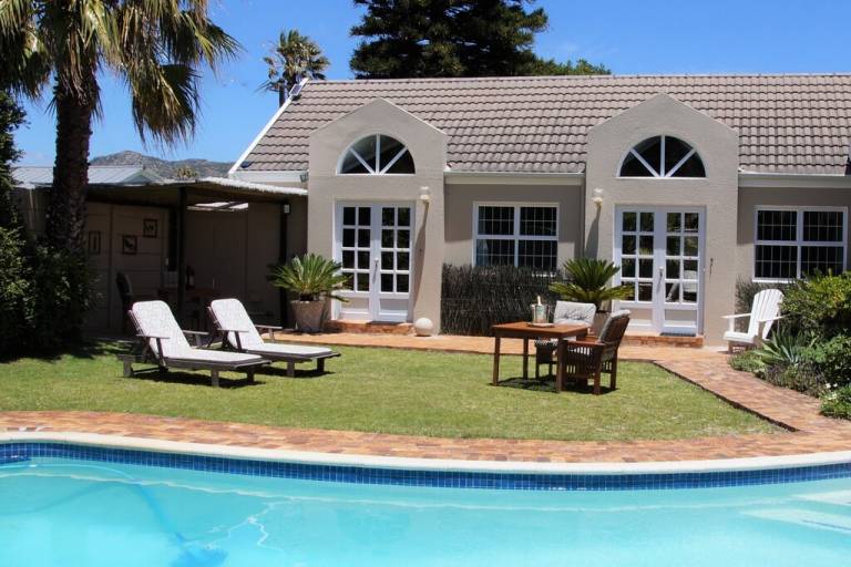 20,335 holiday homes & self catering offers in Cape Town
