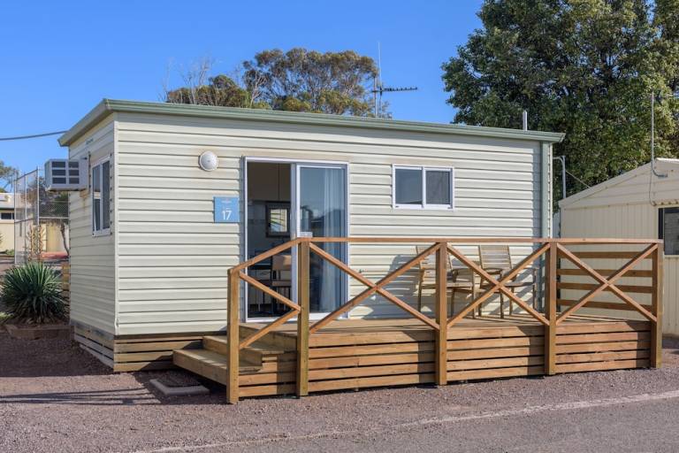 Holiday Houses & in Whyalla from 107 HomeToGo