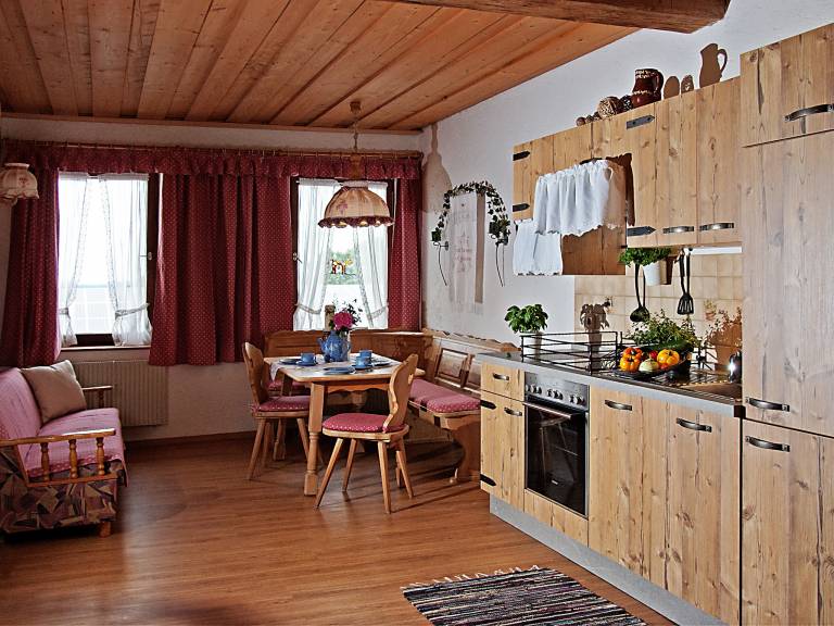 Ferienwohnungen für einen Familienurlaub im oberbayerischen Obing - HomeToGo