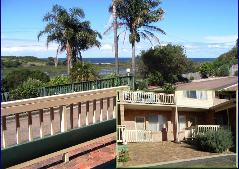 Find holiday rentals & in Bermagui from 100!