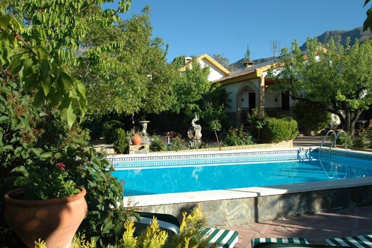 Alquileres y casas de vacaciones en Torres, Jaén - HomeToGo
