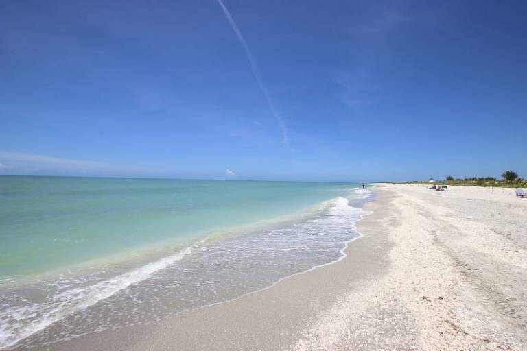 Sanibel Island Condos & Vacation Rentals from 102 HomeToGo