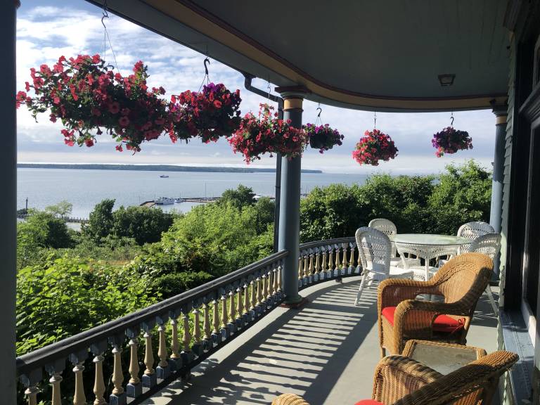 Get away from it all with a vacation home in Bayfield, Wisconsin - HomeToGo
