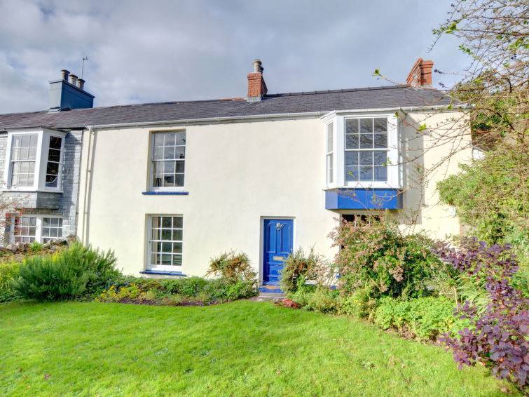 Enjoy the ease and flexibility of a Manorbier holiday home - HomeToGo