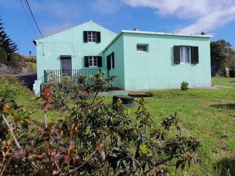 Azores Vacation Rentals from 37 HomeToGo