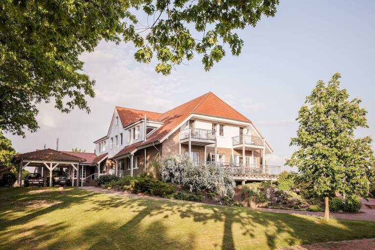 Ferienwohnung in Strausberg – Seenlandschaft und Kultur - HomeToGo