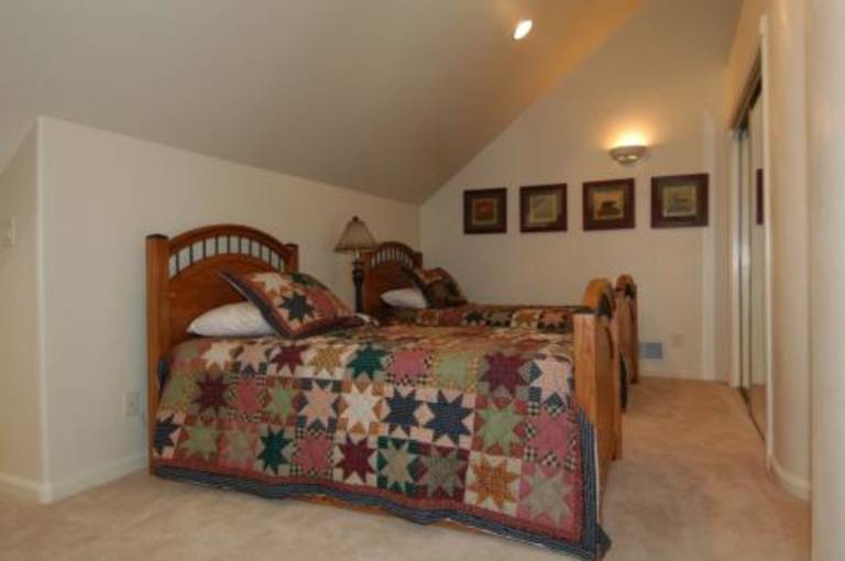 Get a Taste of Authentic Southern Hospitality with a Vacation Rental in Pine Mountain - HomeToGo