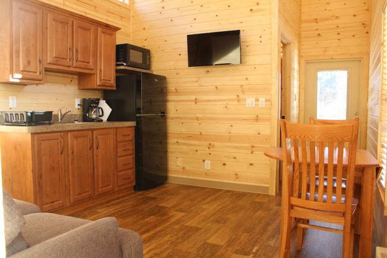 Glenwood Springs Cabins & Vacation Rentals from $77 | HomeToGo