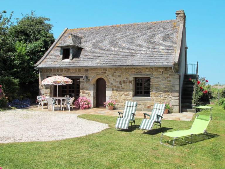 Ferienhäuser & Ferienwohnungen Bretagne ab CHF 41 - HomeToGo