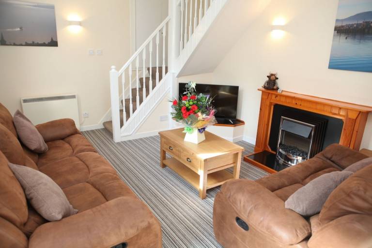 Book a holiday cottage in Stromness for a windblown lesson in history - HomeToGo