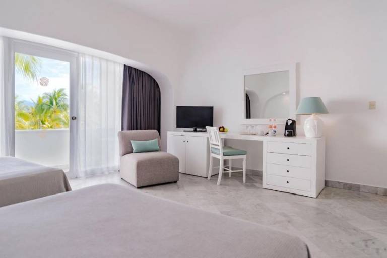 Casas de vacaciones y departamentos en renta en Club Santiago - HomeToGo