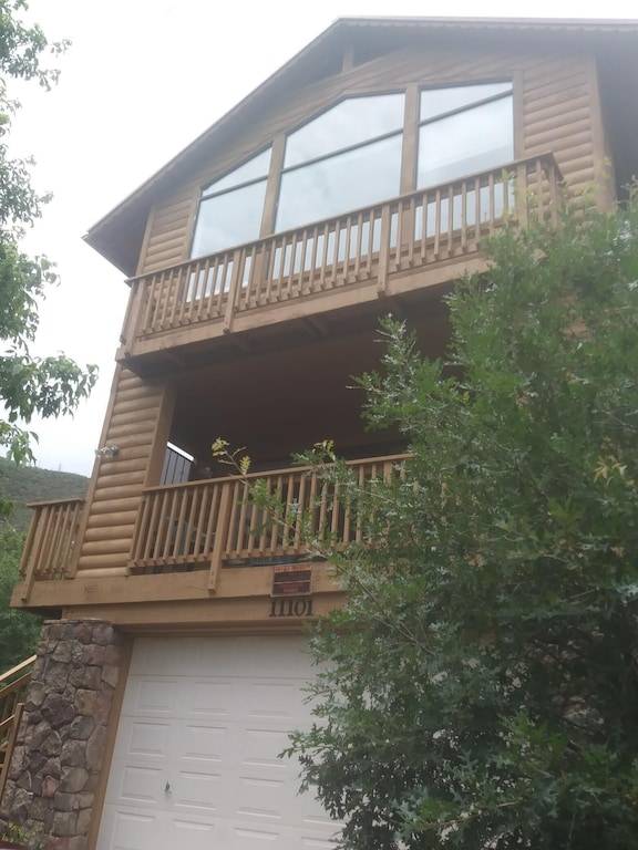 Mount Lemmon Cabin Rentals from 164 HomeToGo
