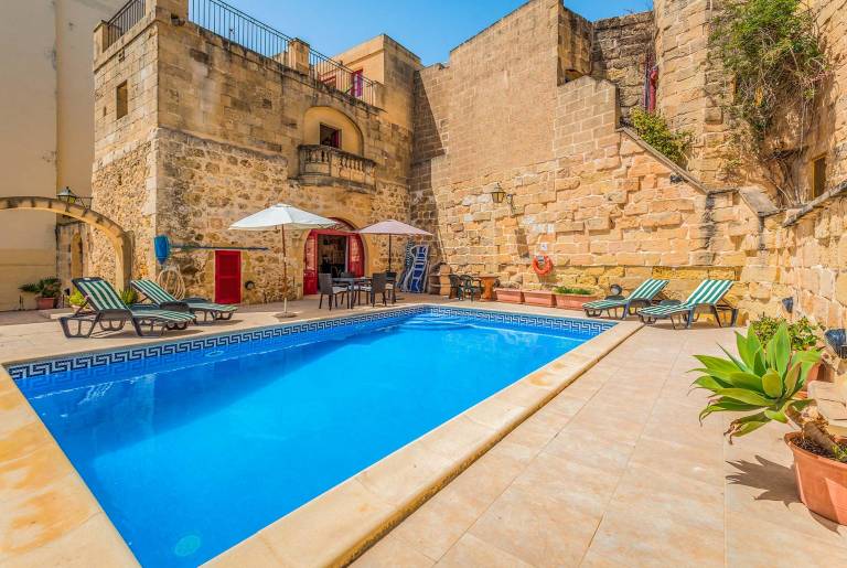 Malta Vacation Rentals from 37 HomeToGo