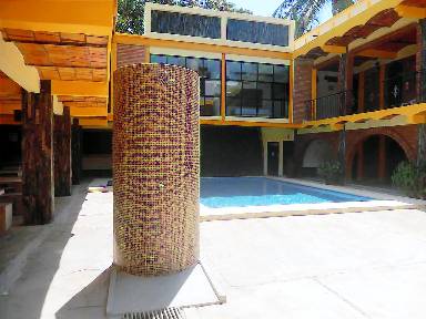 Casas de vacaciones y departamentos en renta en Los Ayala - HomeToGo