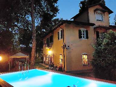 Appartamento vacanze a Piossasco, tra paesaggi mozzafiato e affreschi - HomeToGo