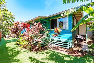 Exotic blooms and world class beaches border Paia vacation rentals - HomeToGo