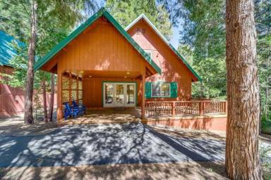 Cabin Pinecrest