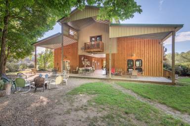 Cabin Kitchen Johnson City