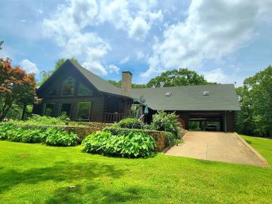 Cabin Yantis