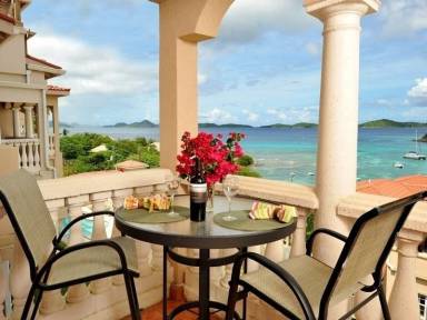 Condo Cruz Bay