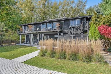 House Saugatuck