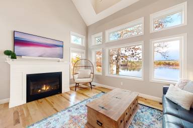 House Pet-friendly White Island Shores