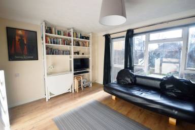 House Poplar