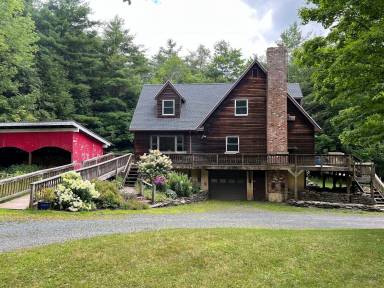 Cabin Maplecrest