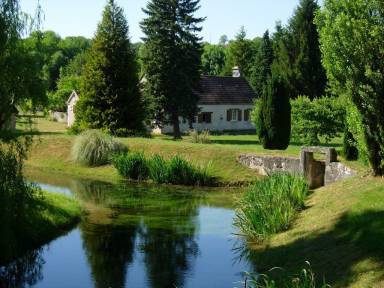 Cottage Druyes-les-Belles-Fontaines