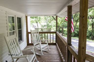 Farmhouse Shooting Creek
