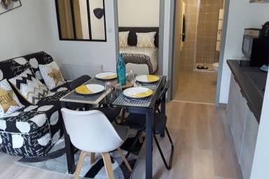 Apartment Yard Le Puy