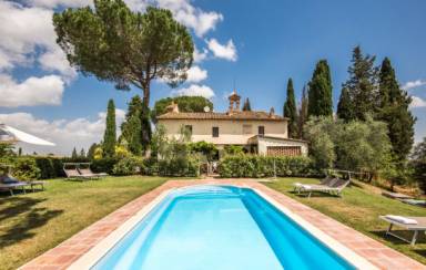 Casa vacanze tra le colline senesi: il fascino di Monteroni d'Arbia - HomeToGo