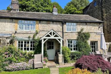 Cottage Yard Hebden Royd