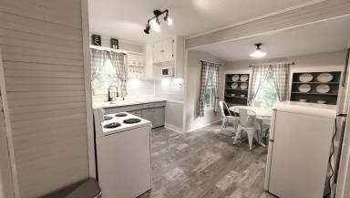 House Mount Airy