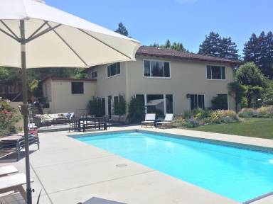 House Guerneville