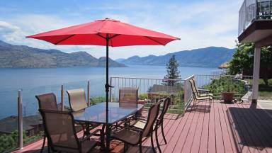 House Balcony/Patio Peachland