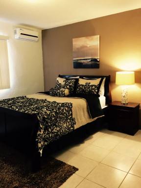 Apartment Sinajana