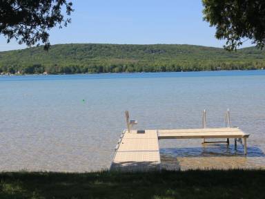 Cottage Glen Lake