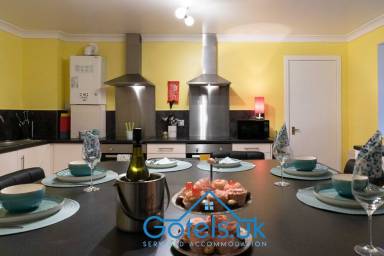 Apartment Huntly