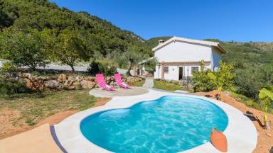 Villa Tolox