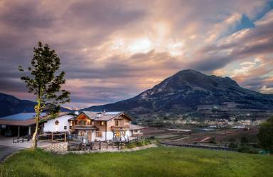 Vigolo Vattaro e le sue case vacanza tra i monti - HomeToGo
