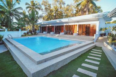 Villa Balcony/Patio Bil-isan