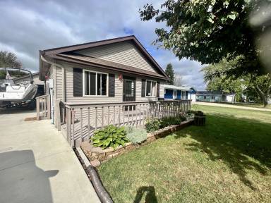 House Houghton Lake