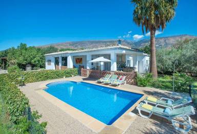 Villa Pool Bubión