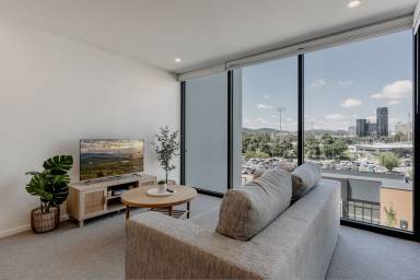 Apartment Pool Woden Valley