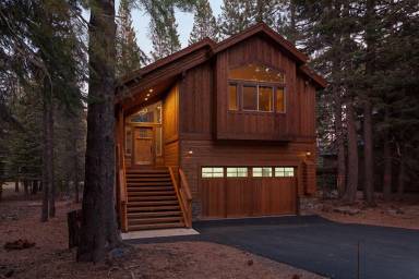 House Kitchen Truckee