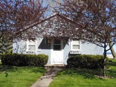 Cottage Green Bay