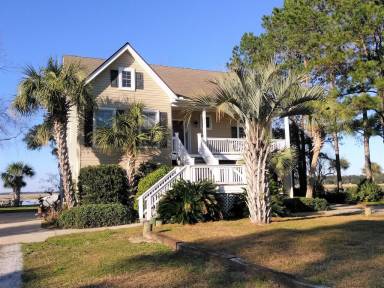 House Saint Helena Island