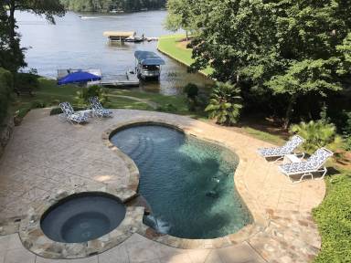 House Eatonton