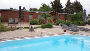 Ferienhaus Pool Pieschen